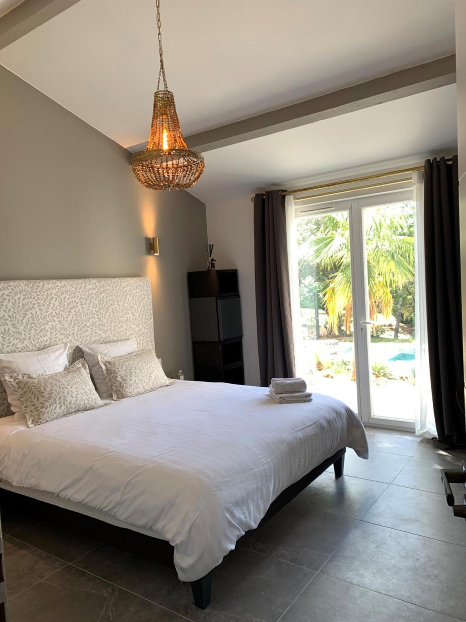 Villa Alba En Provence Besse-sur-Issole Exteriér fotografie
